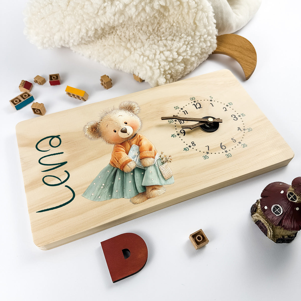 Personalised Clock – Design 07