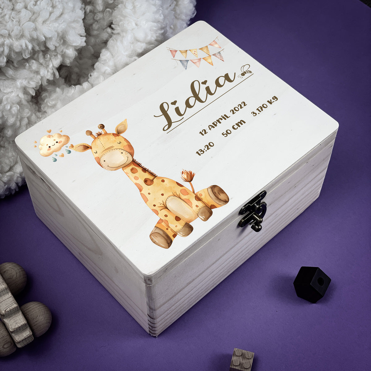 Personalised Kids Keepsake Box – Giraffe Design (Memory Gift)