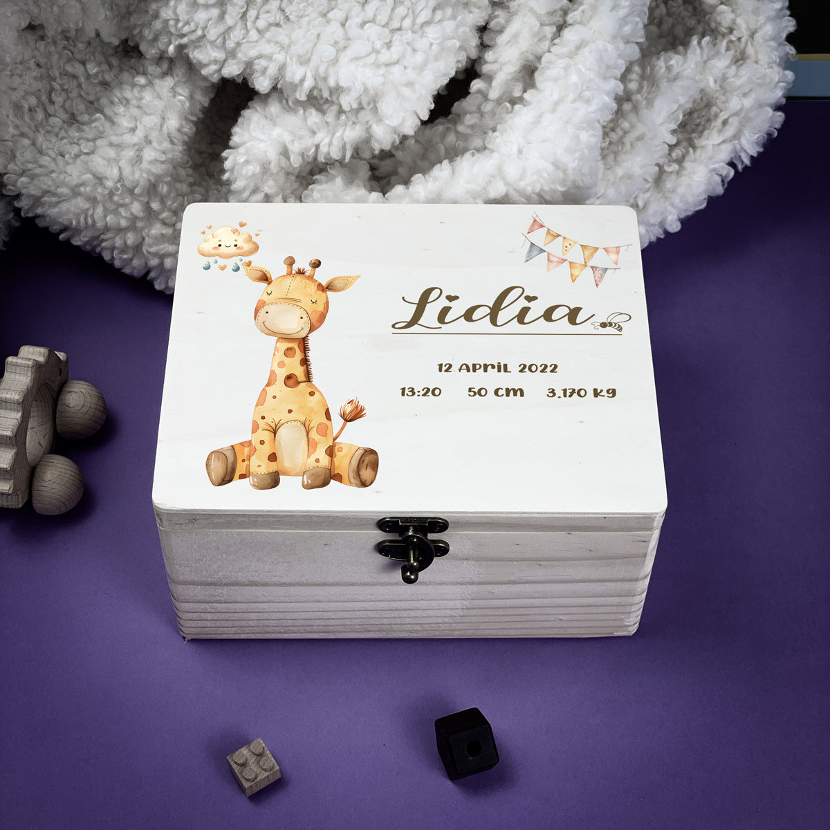 Personalised Kids Keepsake Box – Giraffe Design (Memory Gift)