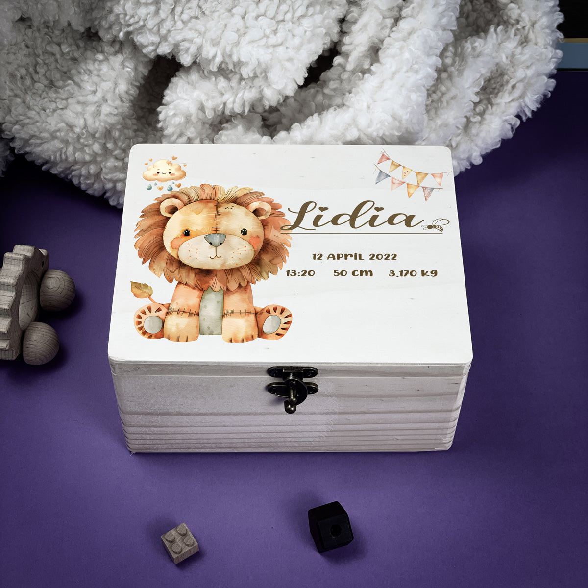 Personalised Kids Keepsake Box – Lion Design (Memory Gift)