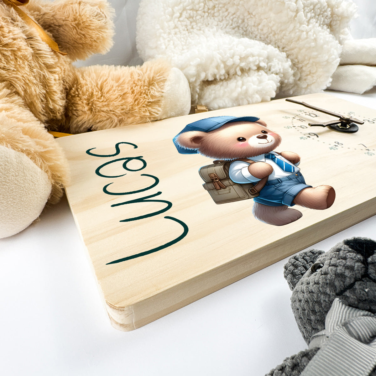 Personalised Clock – Design 04