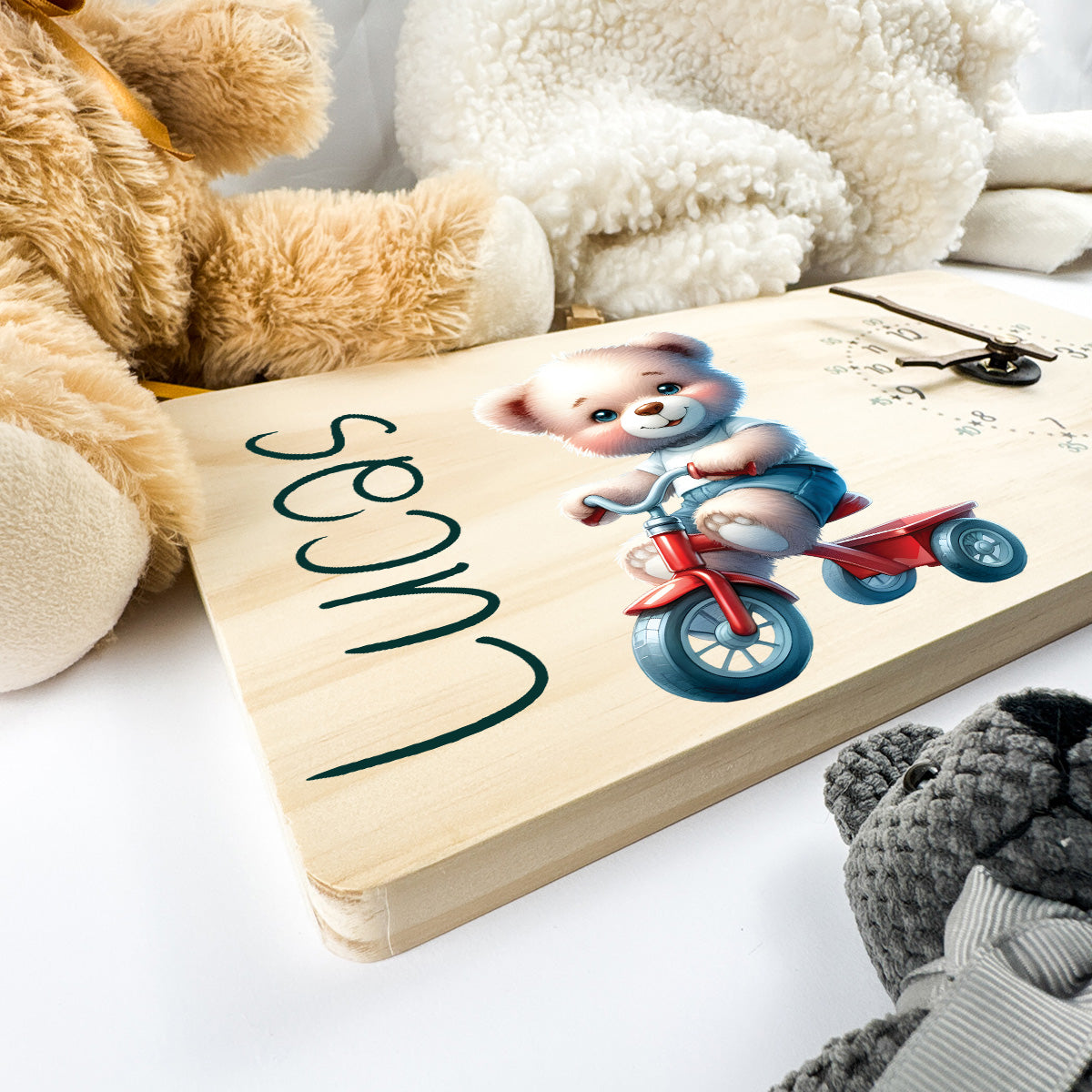 Personalised Clock – Design 02