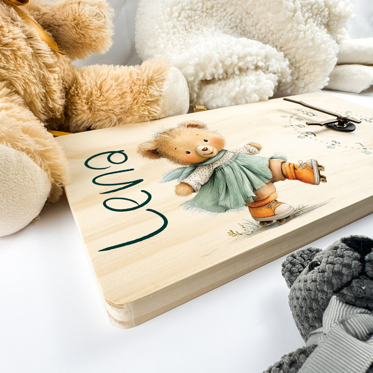 Personalised Clock – Design 06