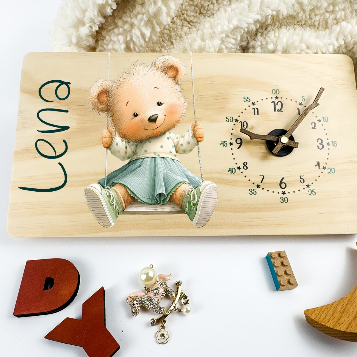 Personalised Clock – Design 05